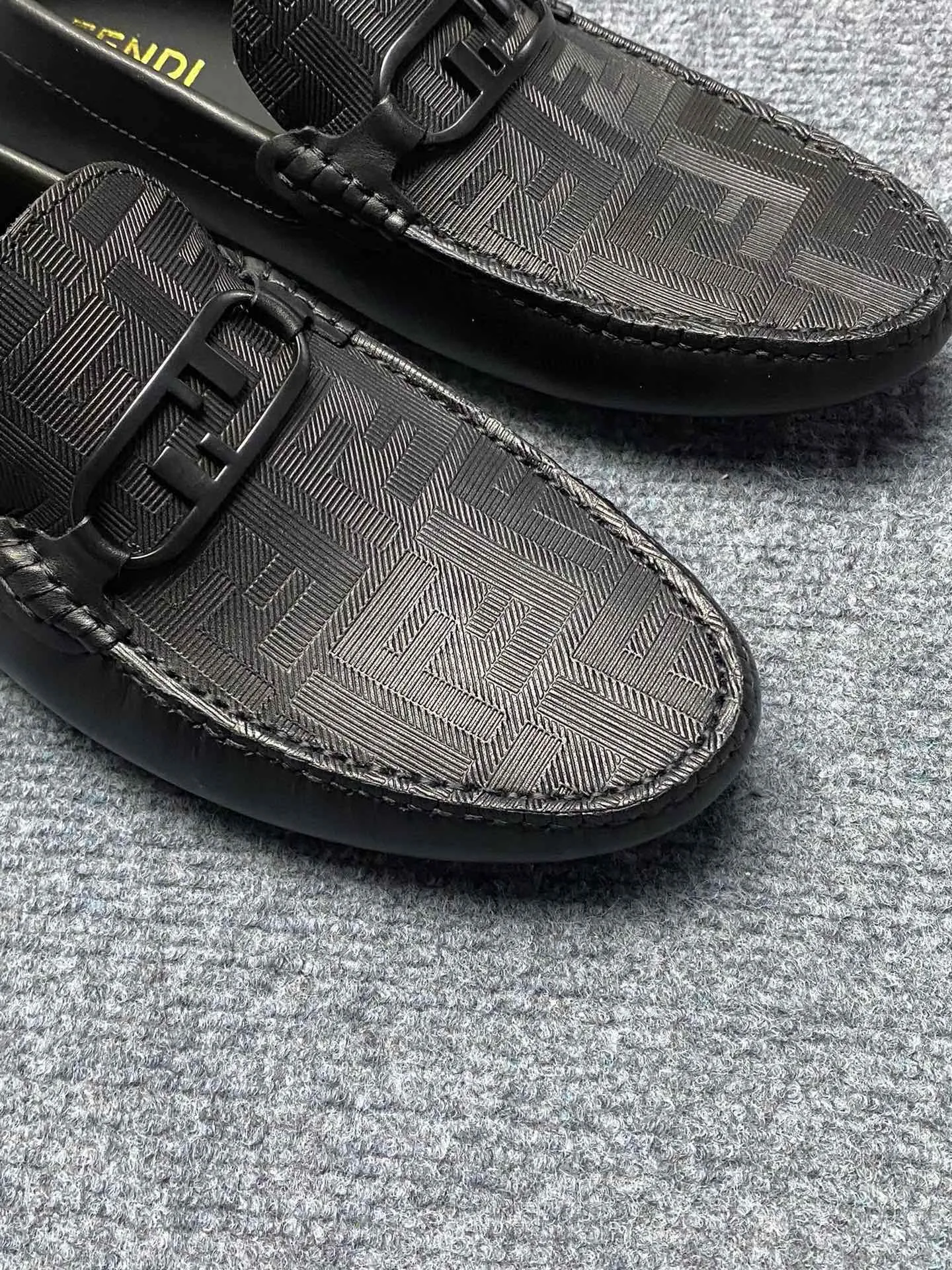 Men's Men's Shoes Men's Men's Shoes 💰700FENDI Fendi Men's Shoes are breathable and comfortable. Original development. Counters copy one to one. Imported cowhide. Niuri. 38 to 44. (can be ordered at 45.46. No returns or exchanges)